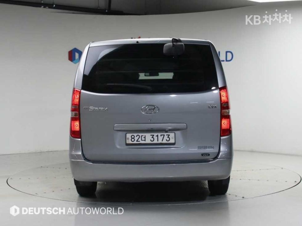 Hyundai Starex — miniaturë 4