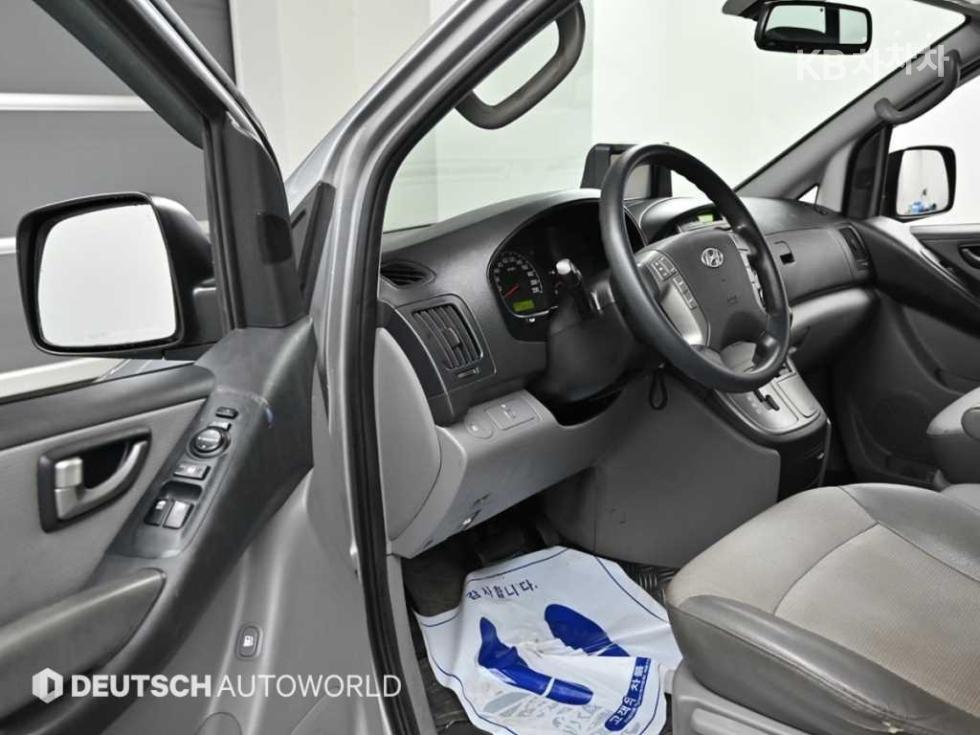 Hyundai Starex — miniaturë 11
