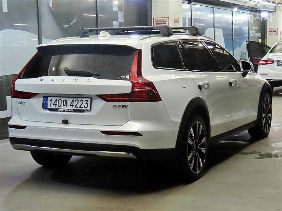 Volvo V60 — miniaturë 4