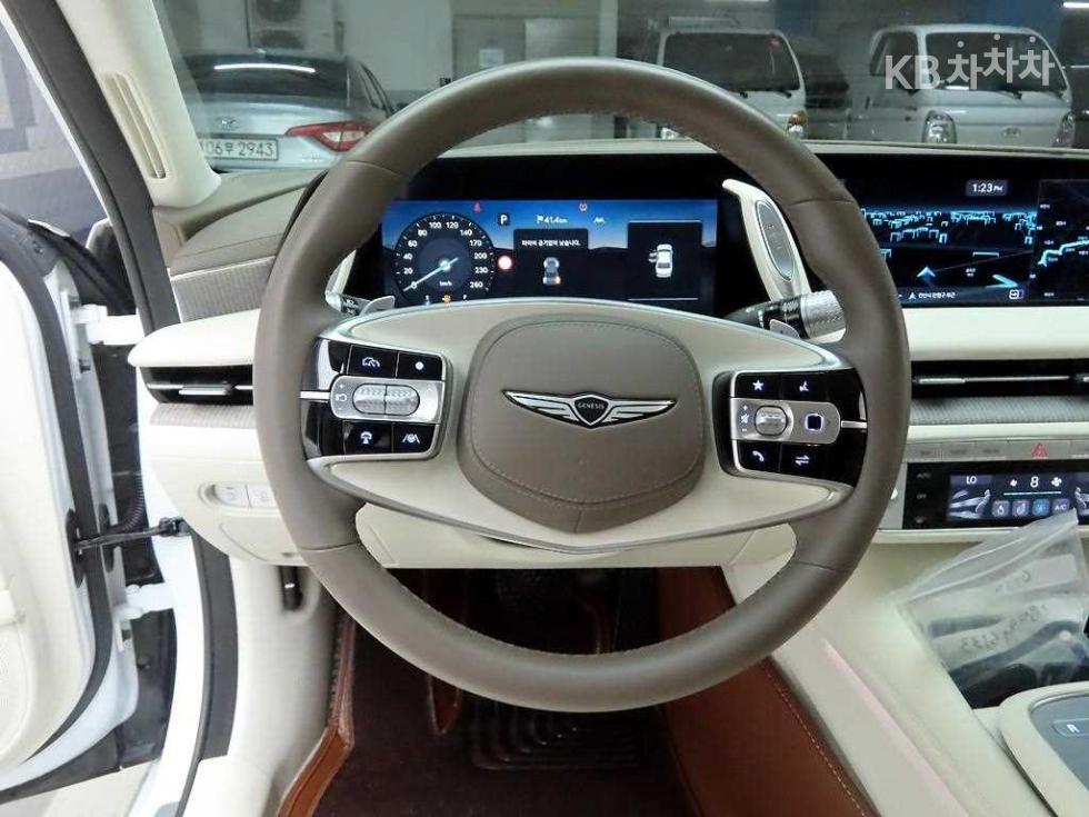 2022 Genesis G90(RS4) photo