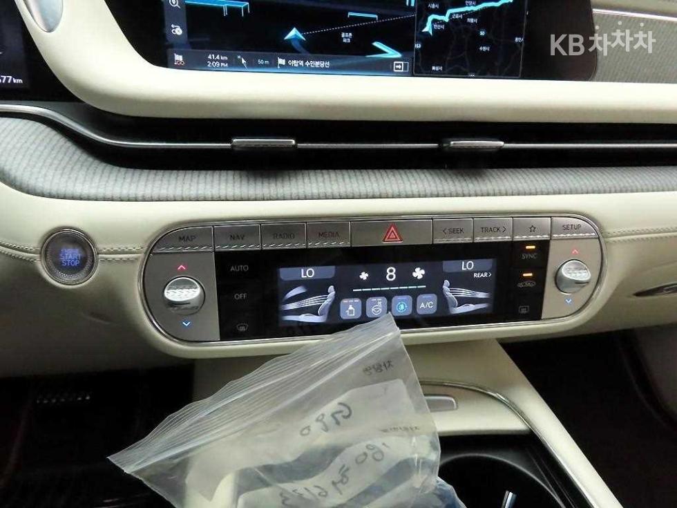 2022 Genesis G90(RS4) photo
