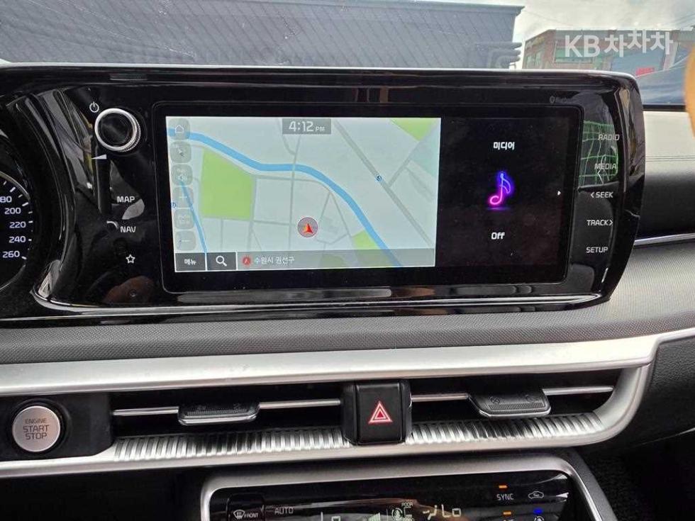 Kia K5 — miniaturë 11