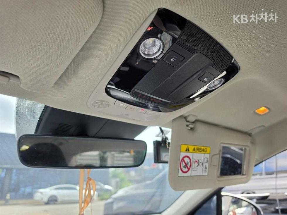 Kia K5 — miniaturë 13