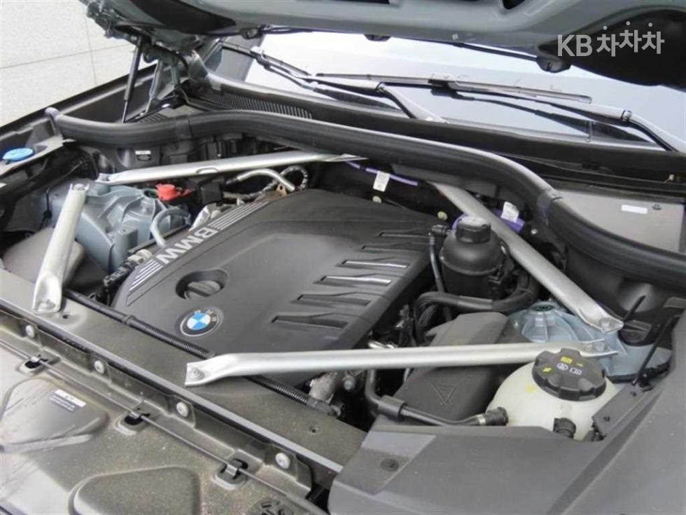 BMW X6 — miniaturë 20