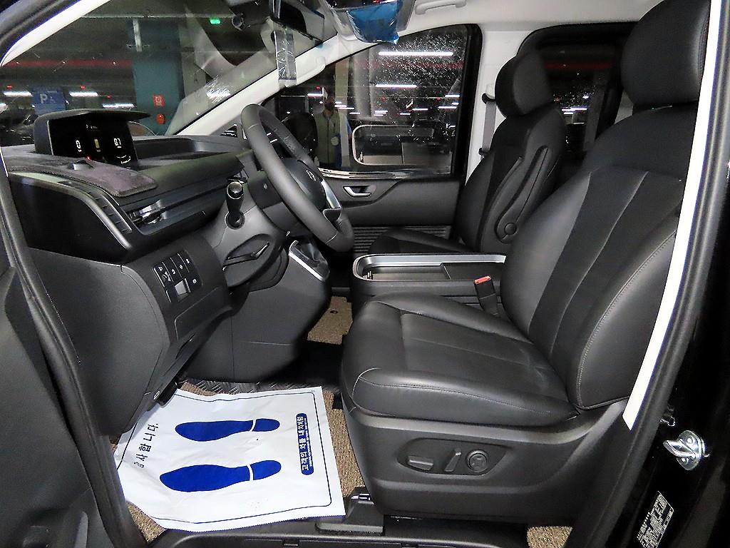Hyundai Staria — miniaturë 6