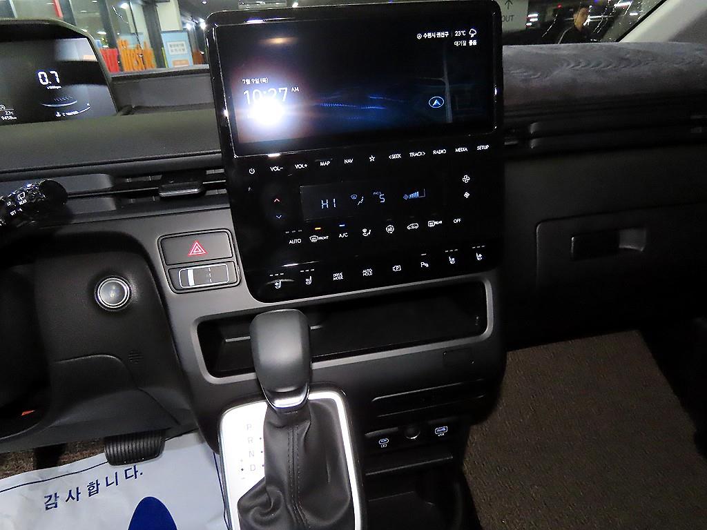 Hyundai Staria — miniaturë 11