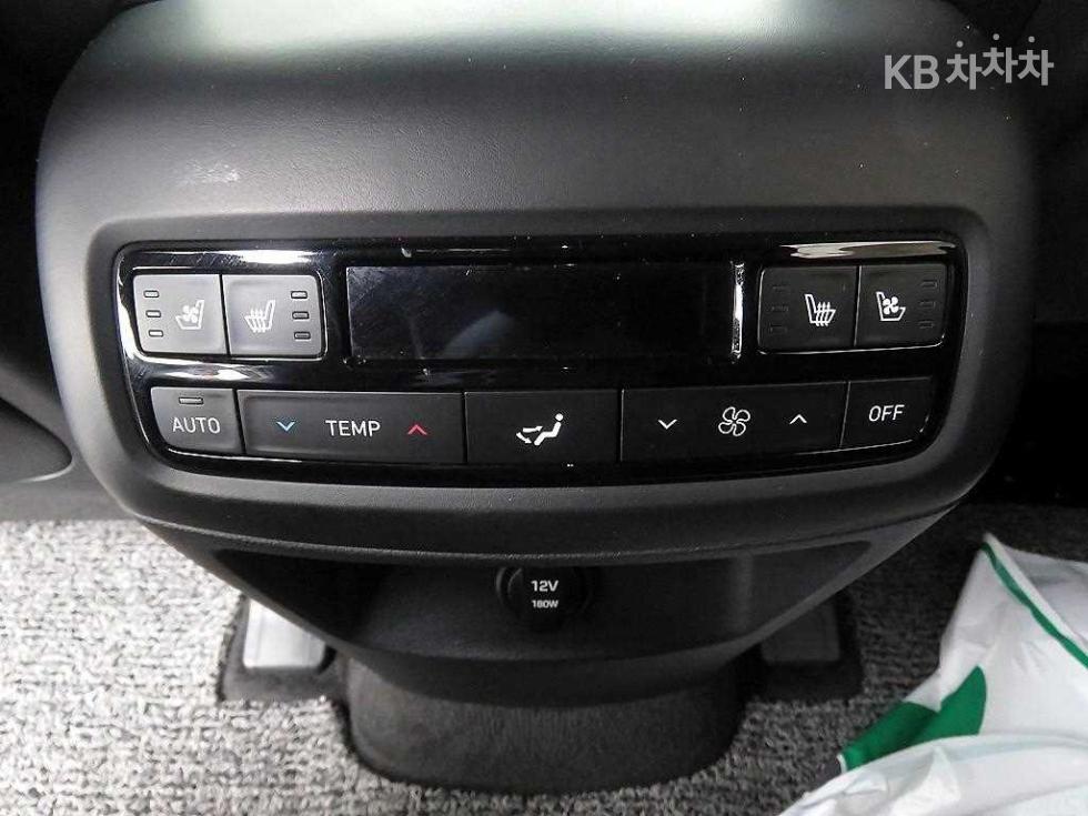 2024 Hyundai Used Car photo
