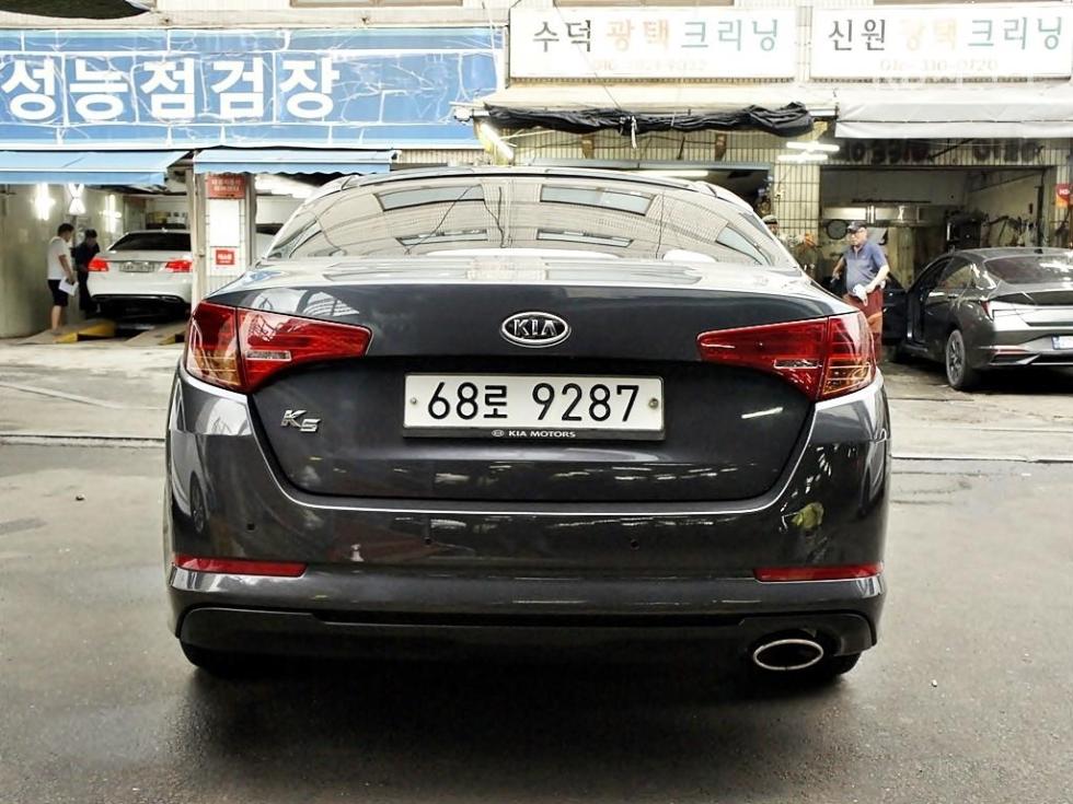 Kia K5 — miniaturë 3