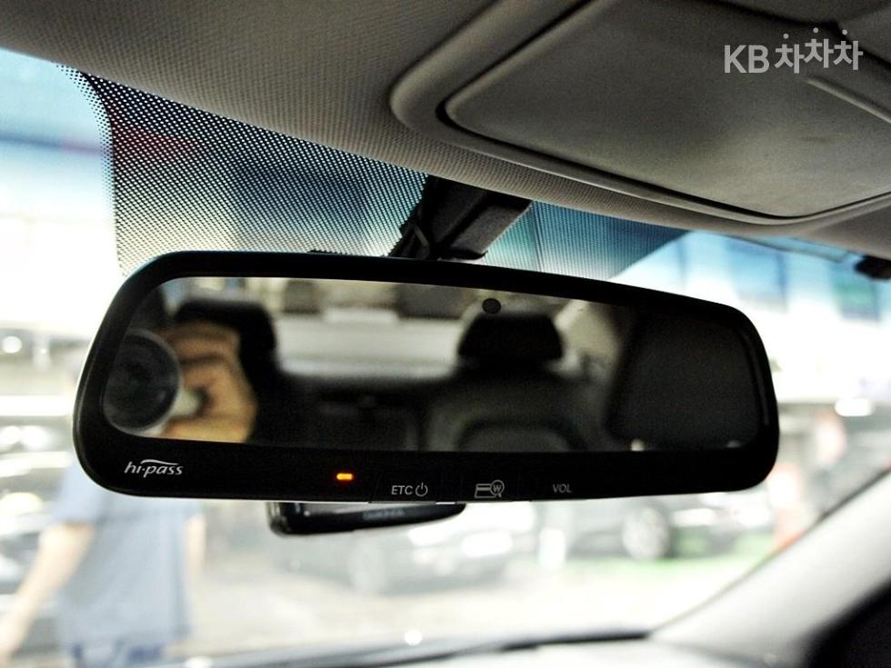 Kia K5 — miniaturë 12
