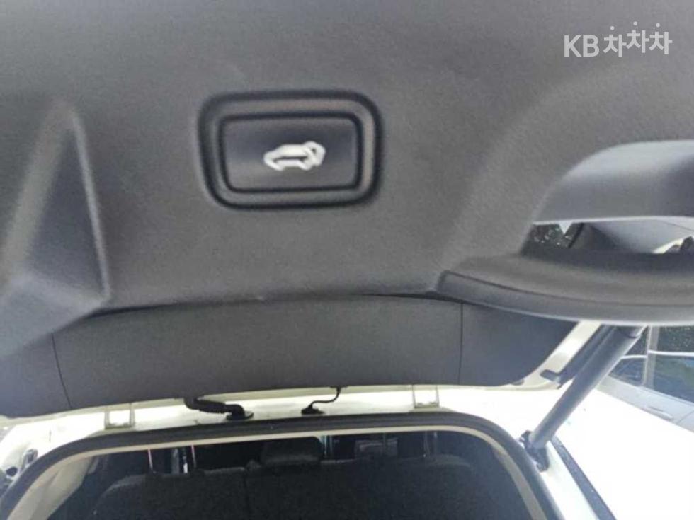 Kia Sportage — miniaturë 5