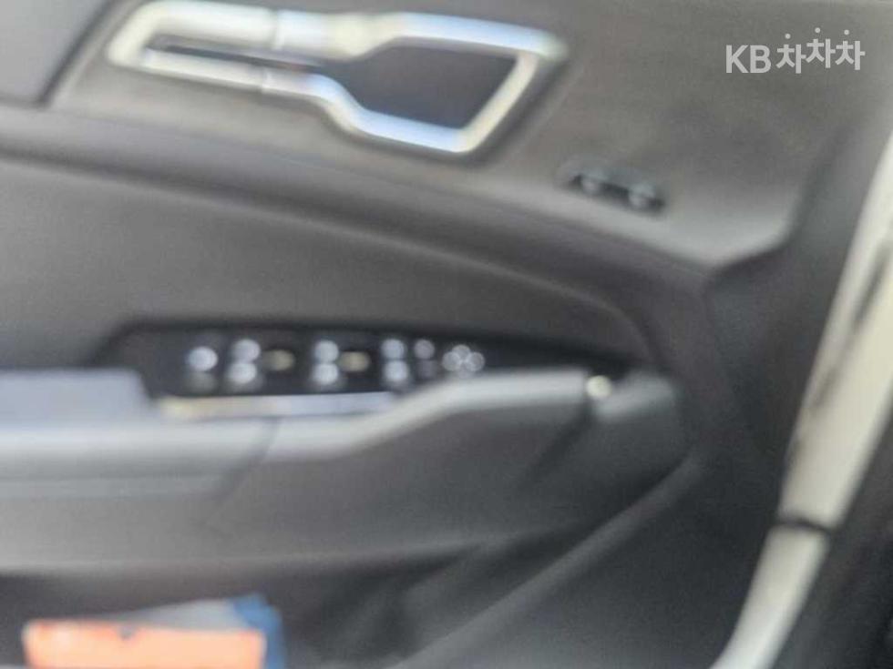 Kia Sportage — miniaturë 8