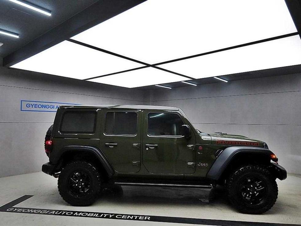 2024 Jeep (JL) photo