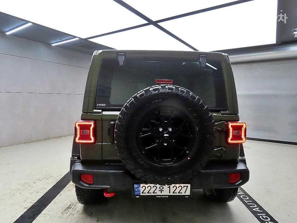 2024 Jeep (JL) photo