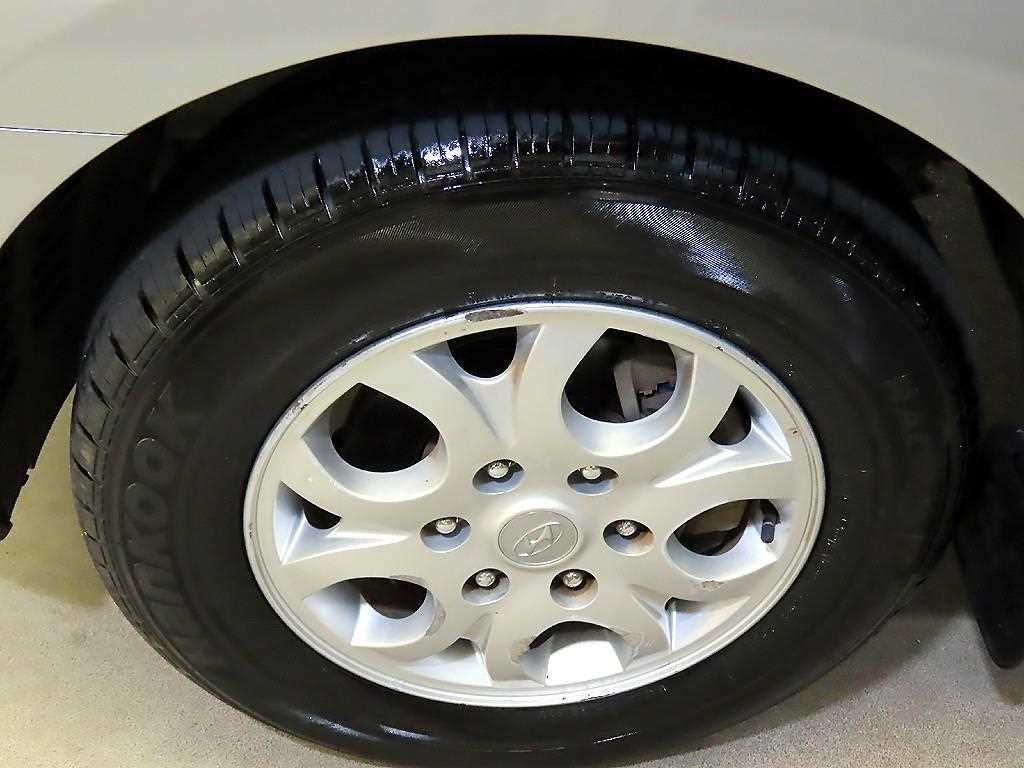 Hyundai Starex — miniaturë 17