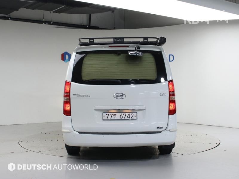 Hyundai Starex — miniaturë 4