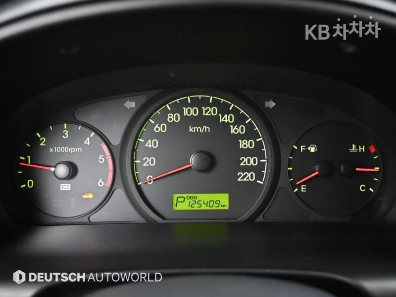 Hyundai Starex — miniaturë 8