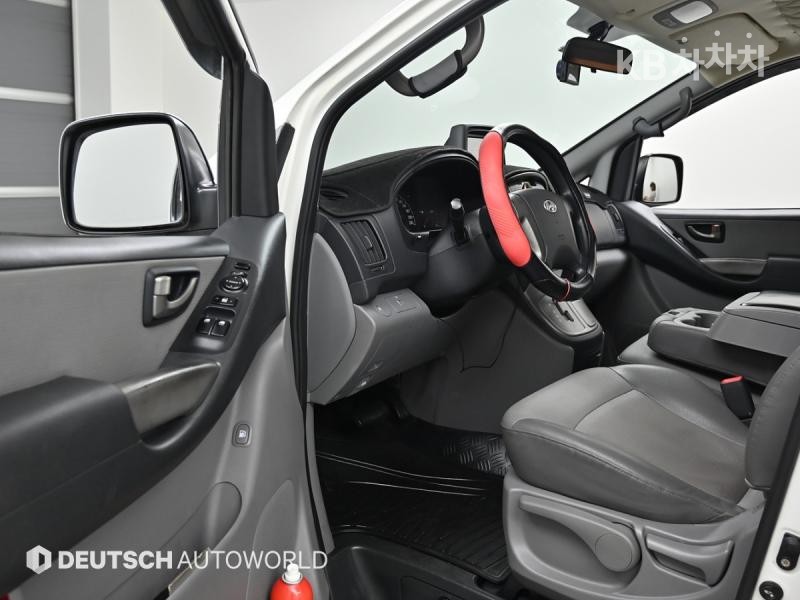 Hyundai Starex — miniaturë 11
