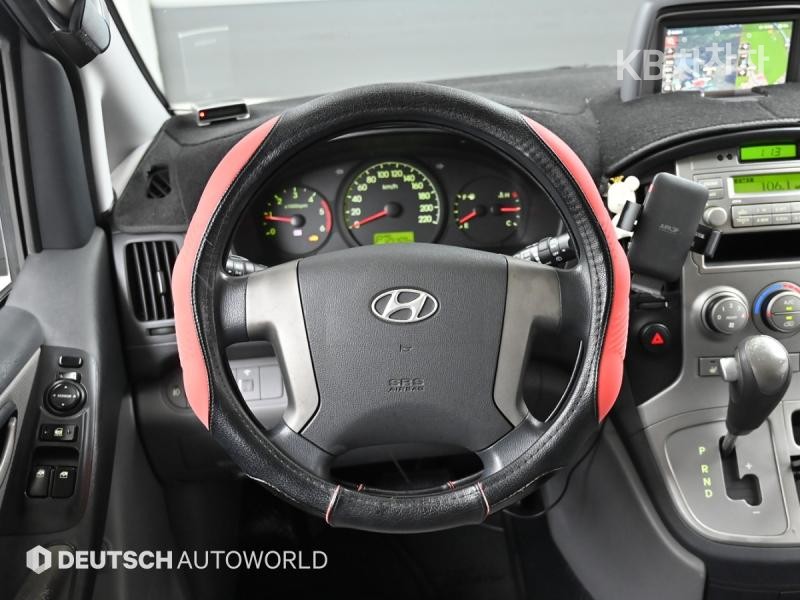 Hyundai Starex — miniaturë 13