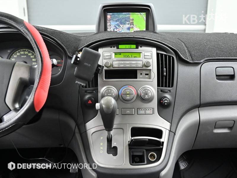 Hyundai Starex — miniaturë 14