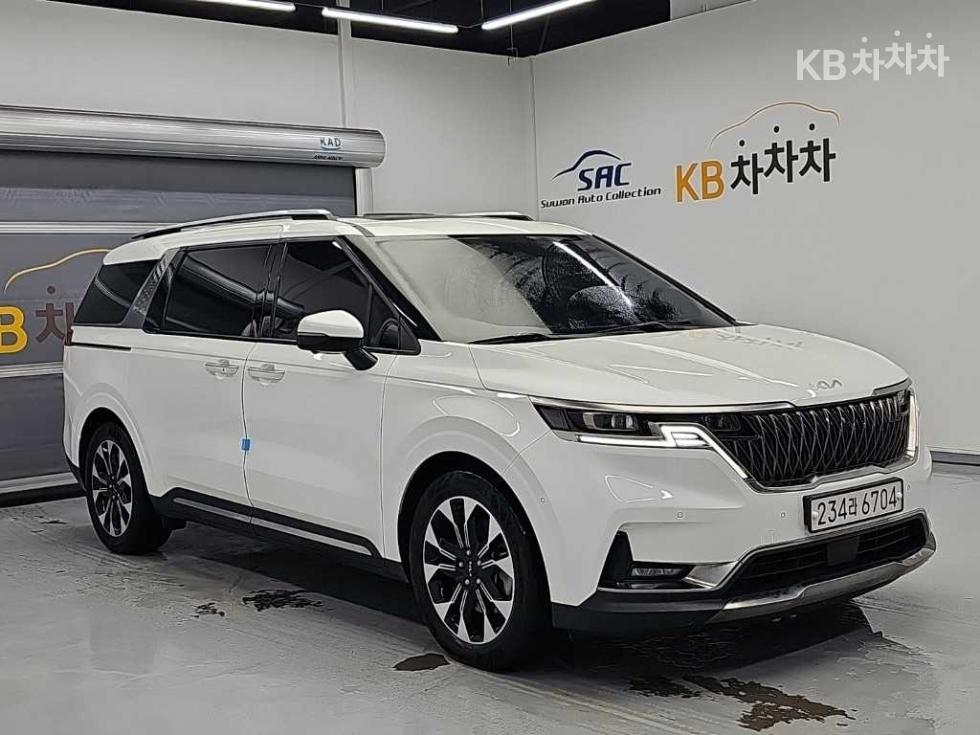 Kia Carnival — miniaturë 4