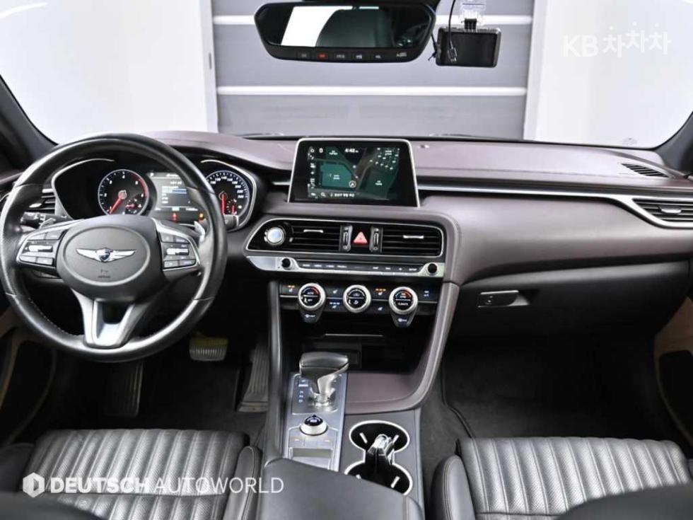 Genesis G70 — miniaturë 7