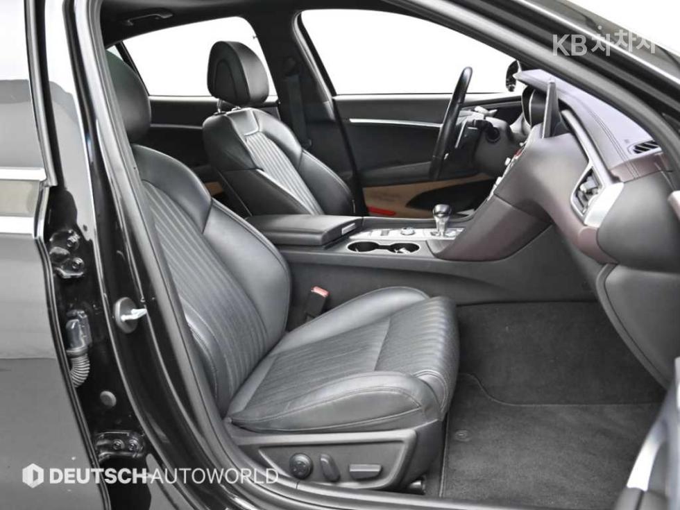 Genesis G70 — miniaturë 10