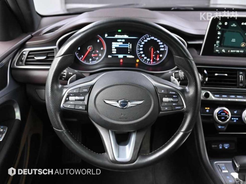 Genesis G70 — miniaturë 13