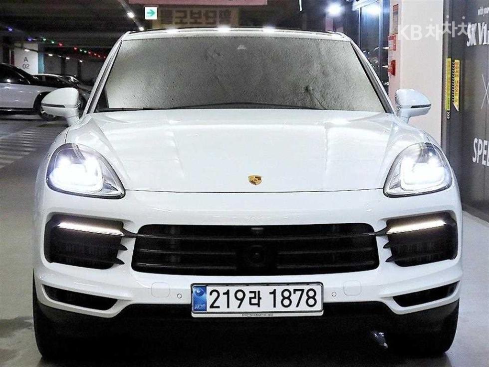 2022 Porsche (9Y0) photo