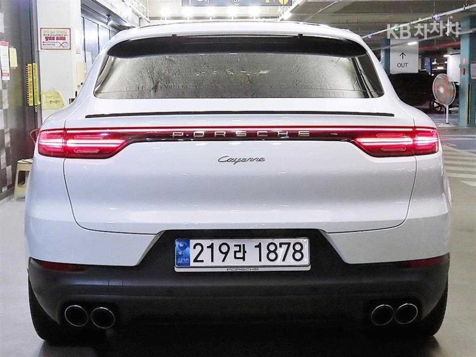 2022 Porsche (9Y0) photo