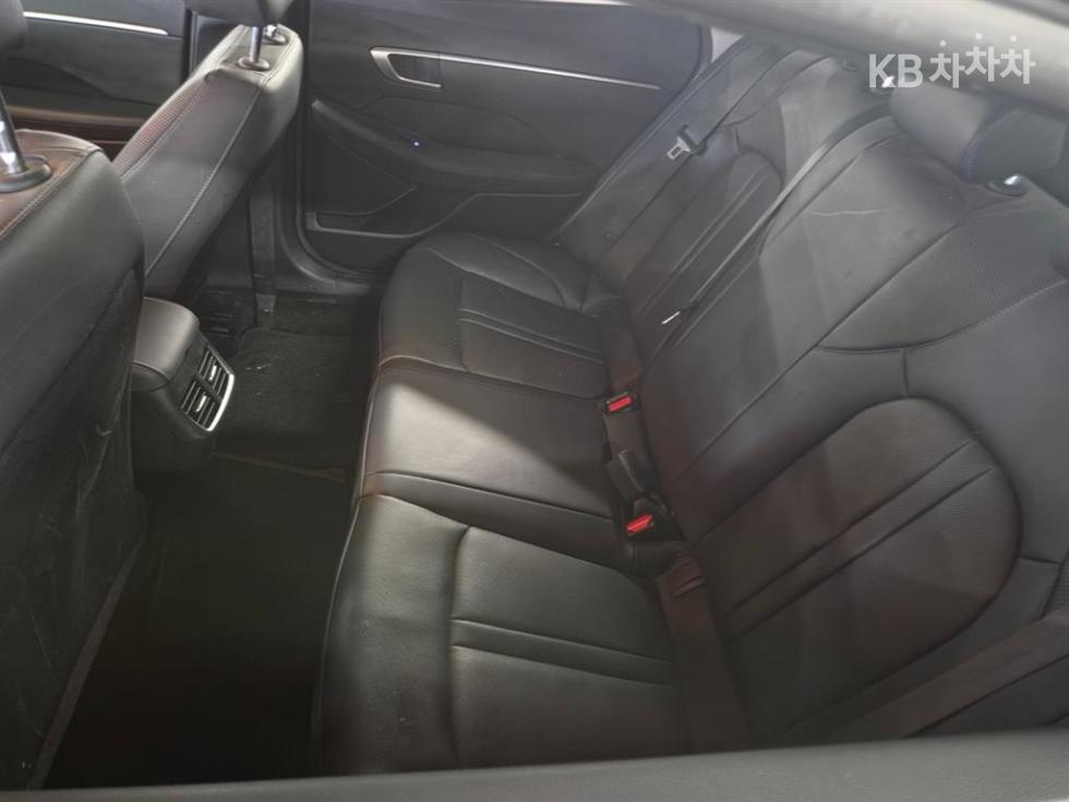 Hyundai Sonata — miniaturë 15