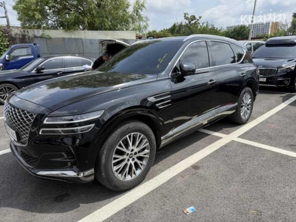 2022 Genesis GV80 photo