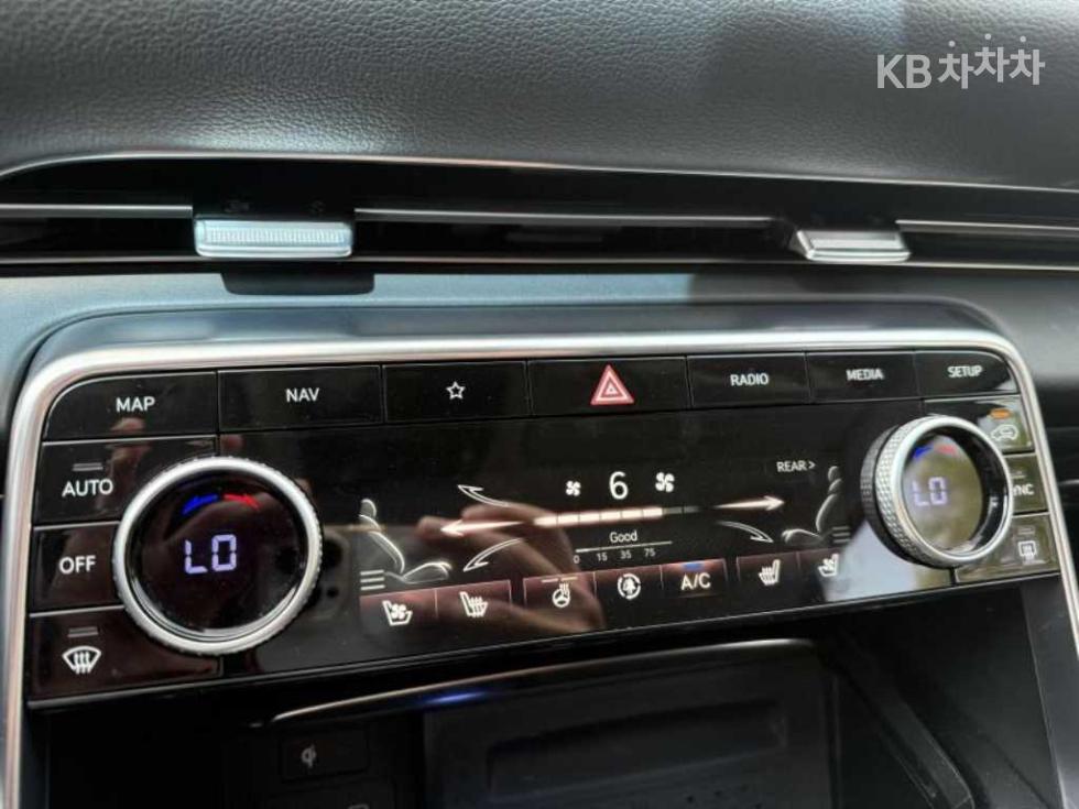 2022 Genesis GV80 photo