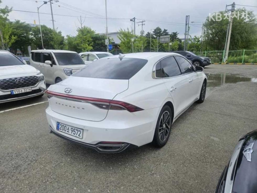 Hyundai Grandeur — miniaturë 4