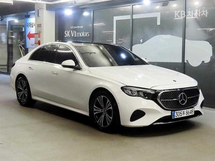 Mercedes-Benz E-klasse e200 avantgrade — foto 1