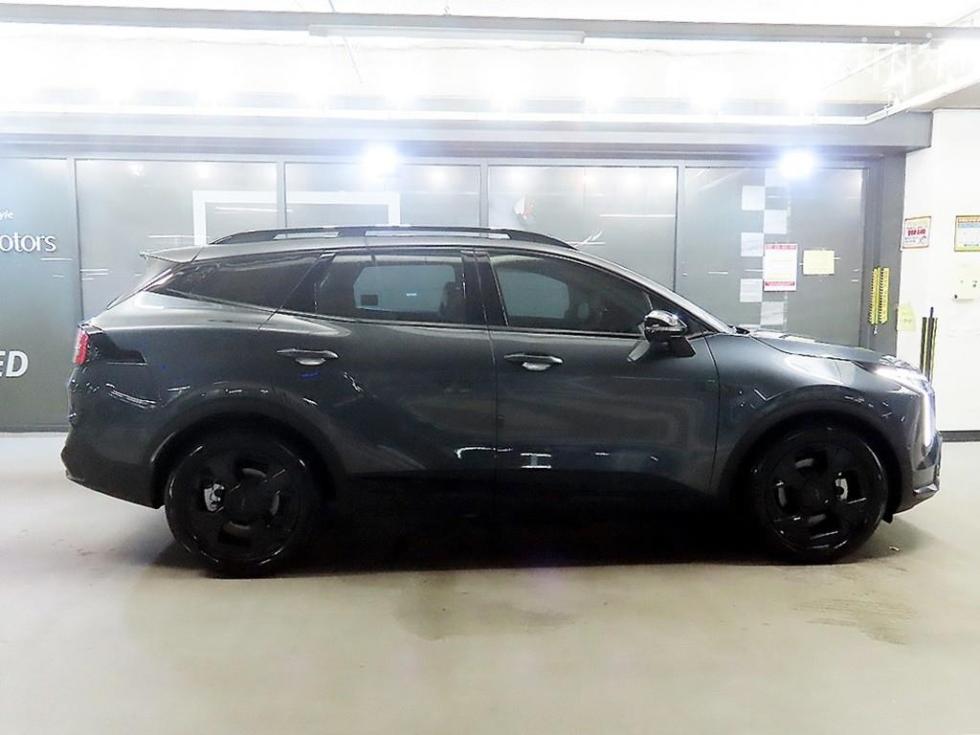 2025 Kia Used Car photo