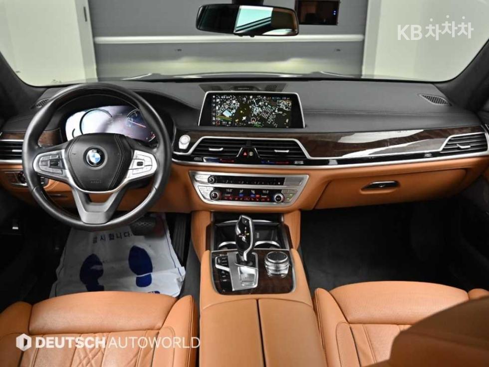 BMW 7er — miniaturë 7