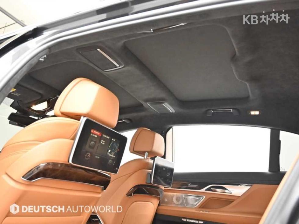 BMW 7er — miniaturë 18