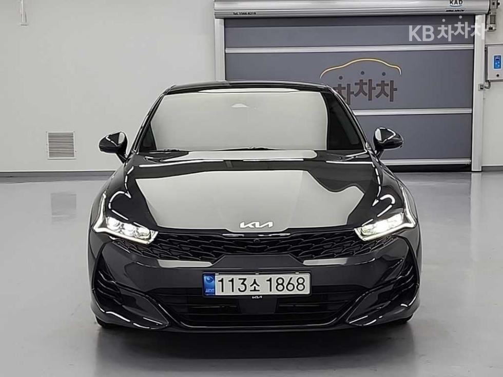 2022 Kia K5 3 photo