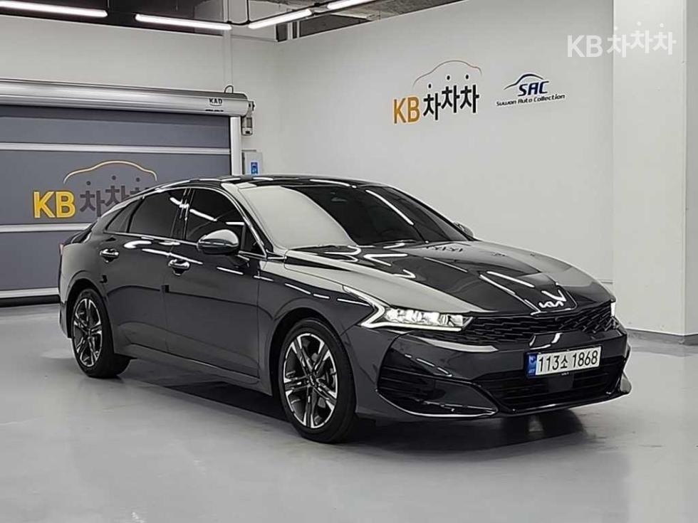 2022 Kia K5 3 photo