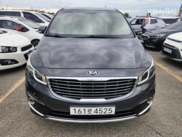 Kia Carnival 9인승 2.2 디젤 — foto 1