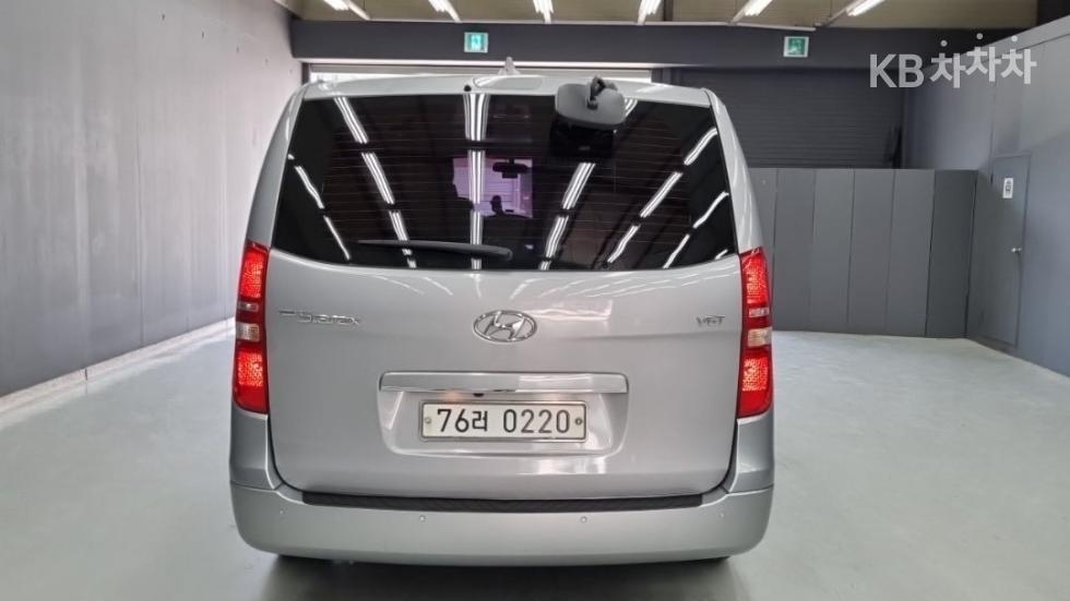 Hyundai Starex — miniaturë 3