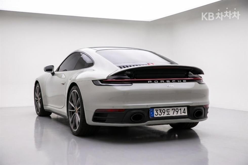 Porsche 911 — miniaturë 4