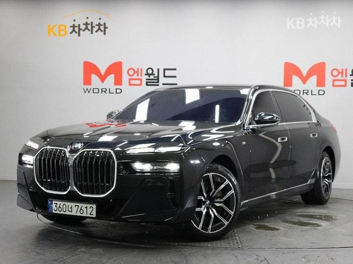 BMW 7er 740i xDrive — foto 1