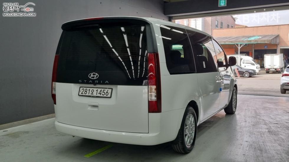 Hyundai Staria — miniaturë 2