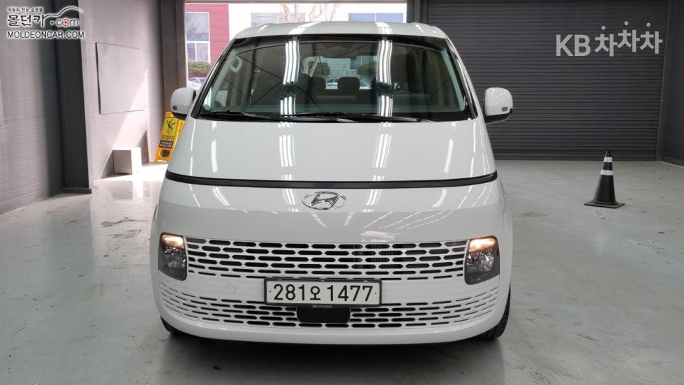 Hyundai Staria — miniaturë 3