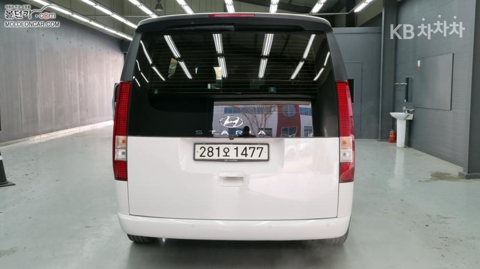 Hyundai Staria — miniaturë 4