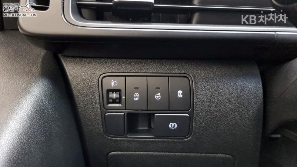 Hyundai Staria — miniaturë 16