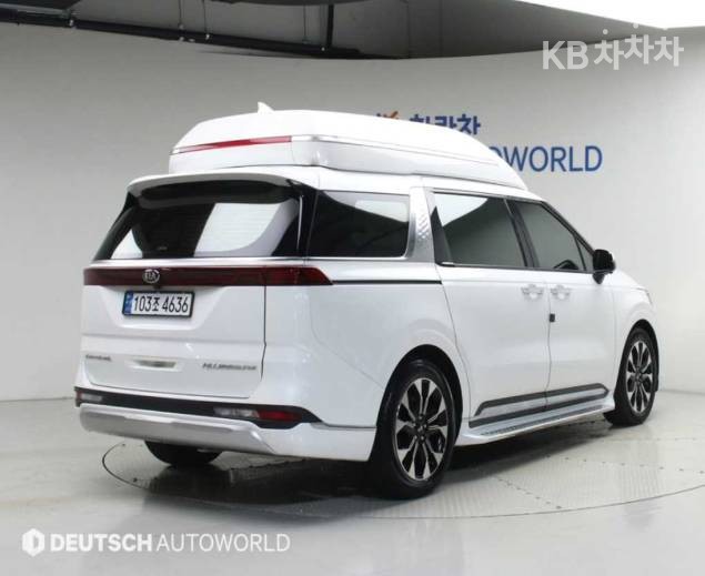 Kia Carnival — miniaturë 2