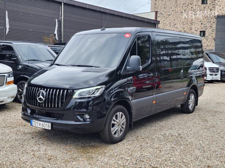 Mercedes-Benz Sprinter Tourer 319 CDI VS30 — foto 1