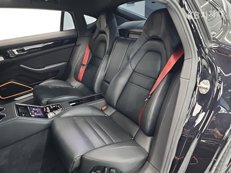Porsche Panamera — miniaturë 28